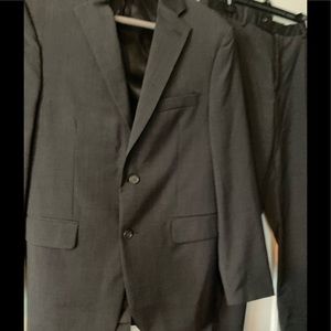 Men’s suit